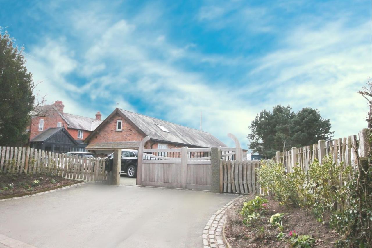Willa The Hayloft - Cheshire Crewe Zewnętrze zdjęcie
